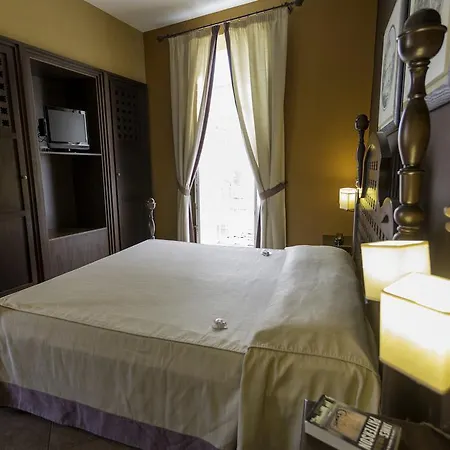 Szálloda Dei Coloniali Szirakúza